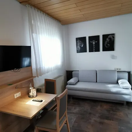 Zur Linde Hotel