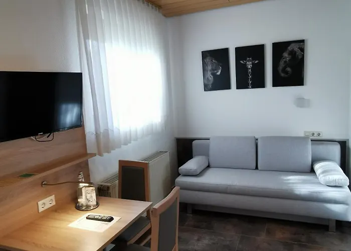 Zur Linde Hotel